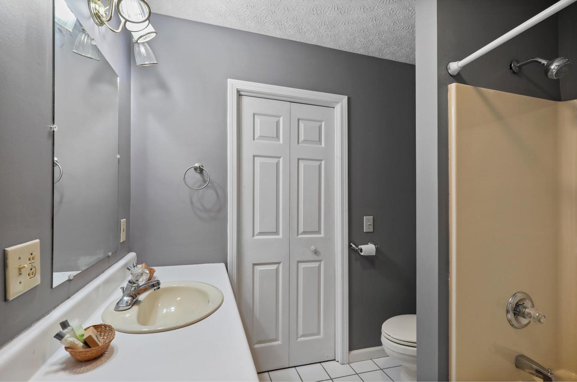 Four Seasons Country Inn Glasgow Εξωτερικό φωτογραφία